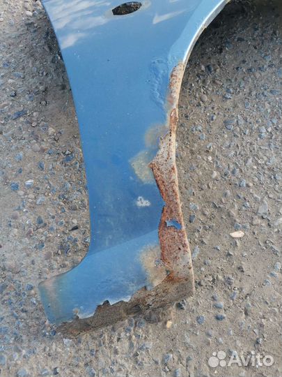 Крыло переднее правое Kia Shuma 2