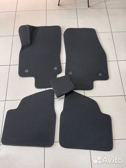 Автоковрики EVA Opel Astra H седан