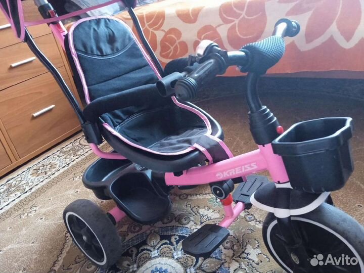 Трехколесный велосипед