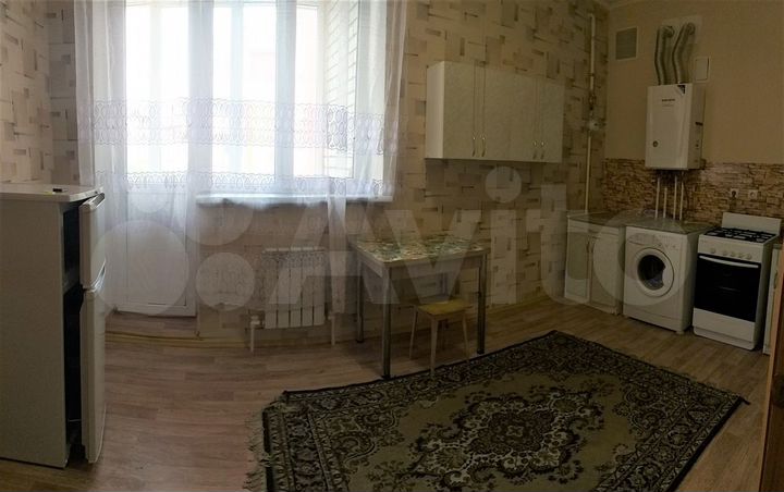 1-к. квартира, 40 м², 1/3 эт.