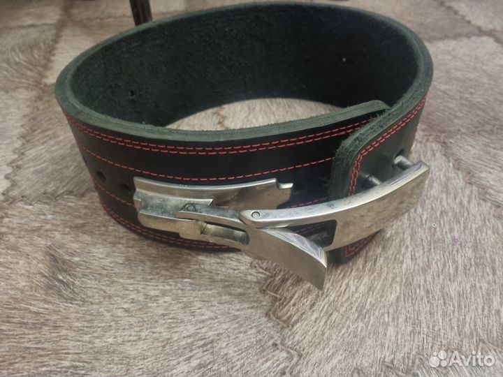 Пояс атлетический с карабином