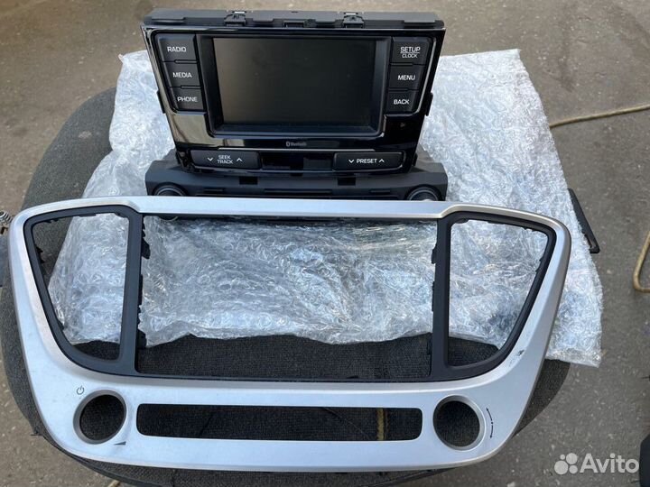 Магнитола hyundai solaris 2 С блютуз 96170H5110URD
