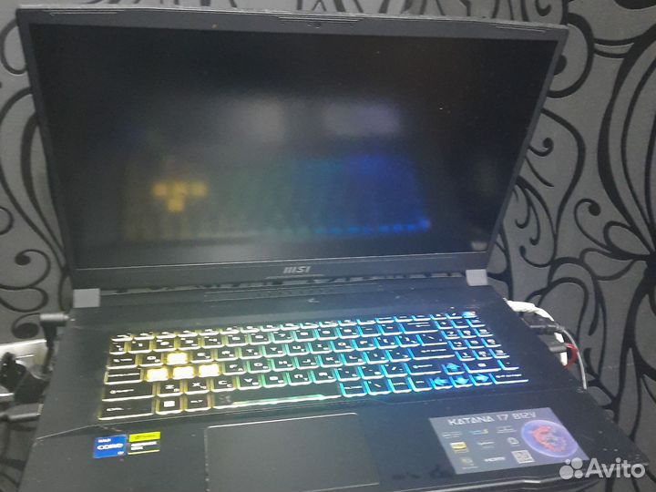MSI Katana 17 B12V