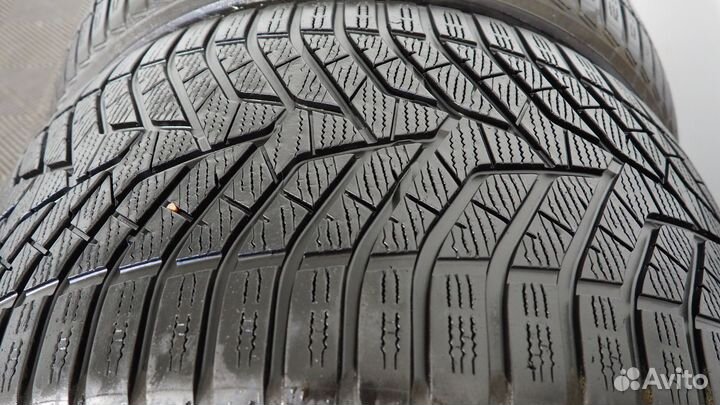 Yokohama BluEarth Winter V905 285/35 R21 и 325/30 R21