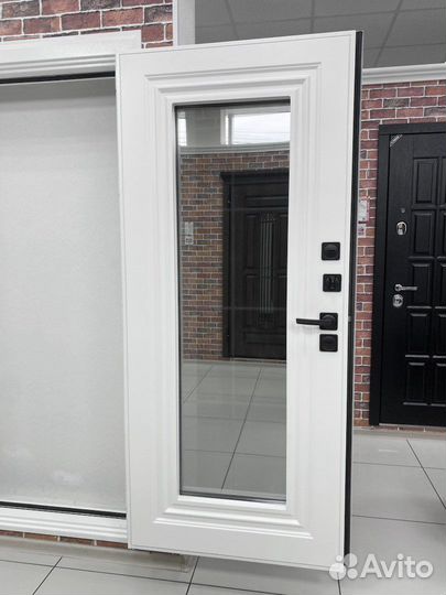 Дверь входная с терморазрывом