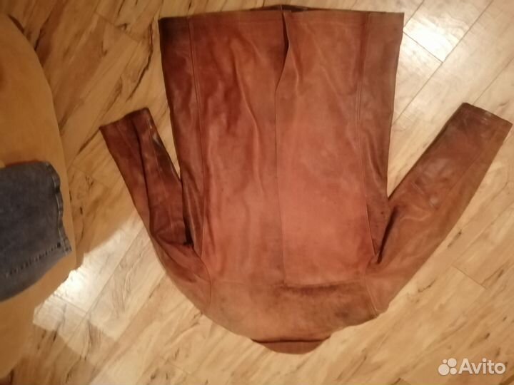 Кожаная куртка мужская коричневая 50