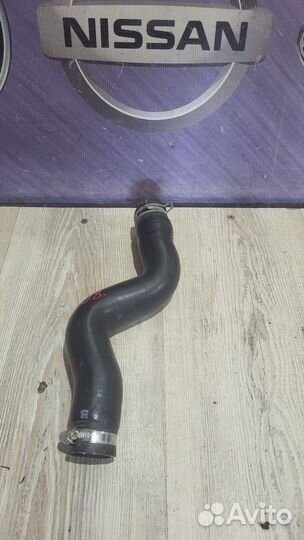 Патрубок радиатора охлаждения двс Nissan primera P