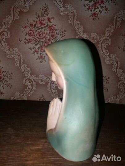 Статуэтка Мадонна