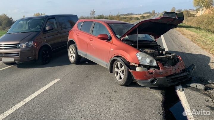 Nissan Qashqai 2.0 CVT, 2008, битый, 168 000 км
