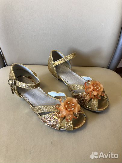 Туфли сандали для девочки