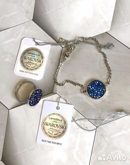 Комплект с кристаллами Swarovski