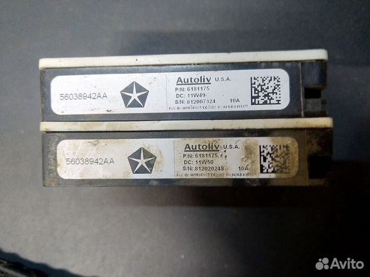 56038942aa блок управления Jeep Grand Cherokee WK2