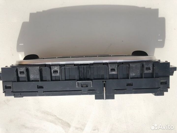 Блок управления климатической установкой Renault