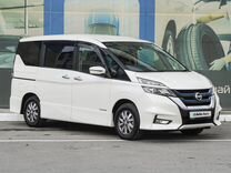 Nissan Serena 1.2 AT, 2018, 56 045 км, с пробегом, цена 2 619 000 руб.