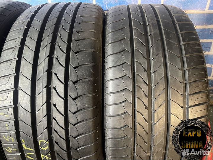Goodyear EfficientGrip 245/45 R17