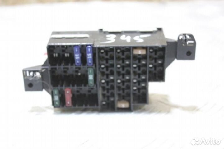 Блок предохранителей салонный Renault Logan 2005 2
