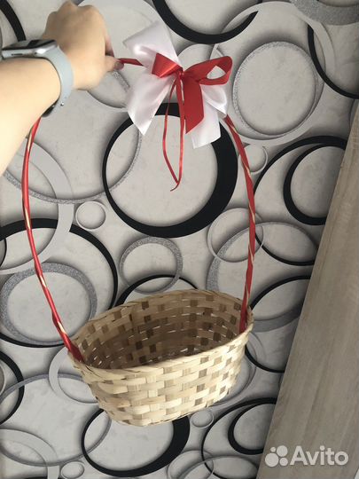 Корзина плетеная