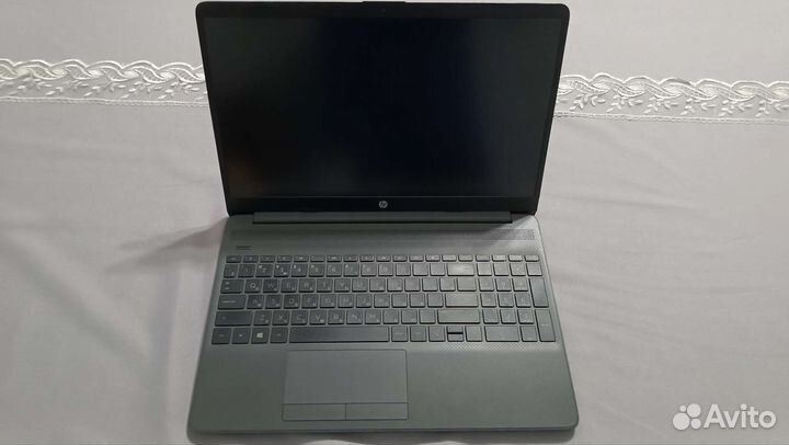 Ноутбук HP 15-dw1077ur