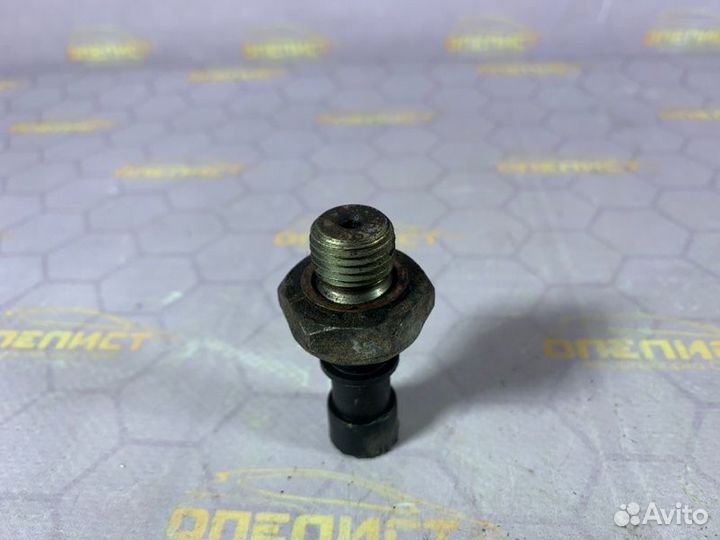 Датчик давления масла Opel Vectra B