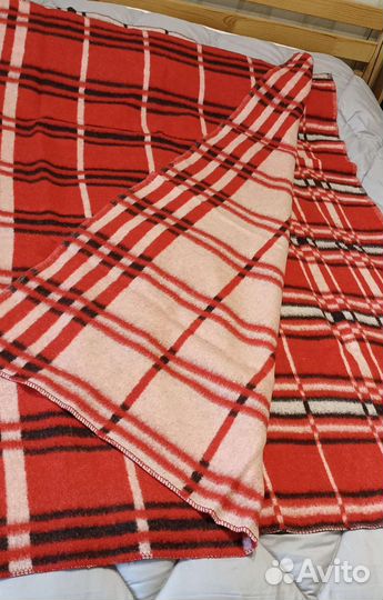 Одеяло шерстяное и подушка с гречневой шелухой