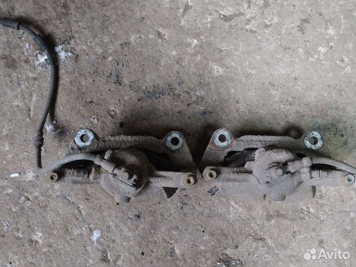 Суппорт тормозной передний skoda octavia a7 1.2 TS