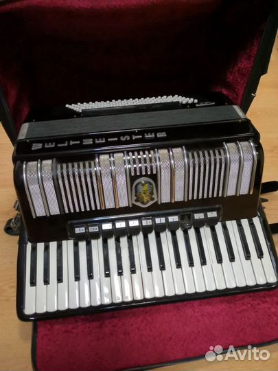 Аккордеон Weltmeister supita готово-выборный