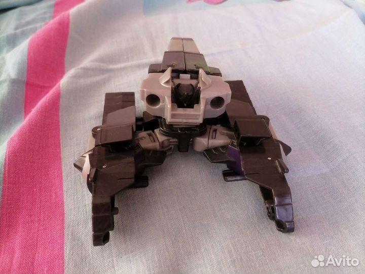 Трансформеры роботы под прикрытием hasbro