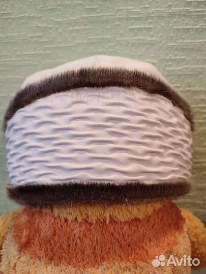 Шапка зимняя, кожа