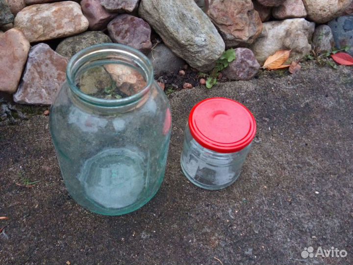 Банка стеклянная