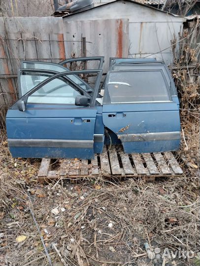 Дверь Volkswagen Passat B3