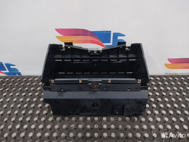 Вещевой ящик Man L2000