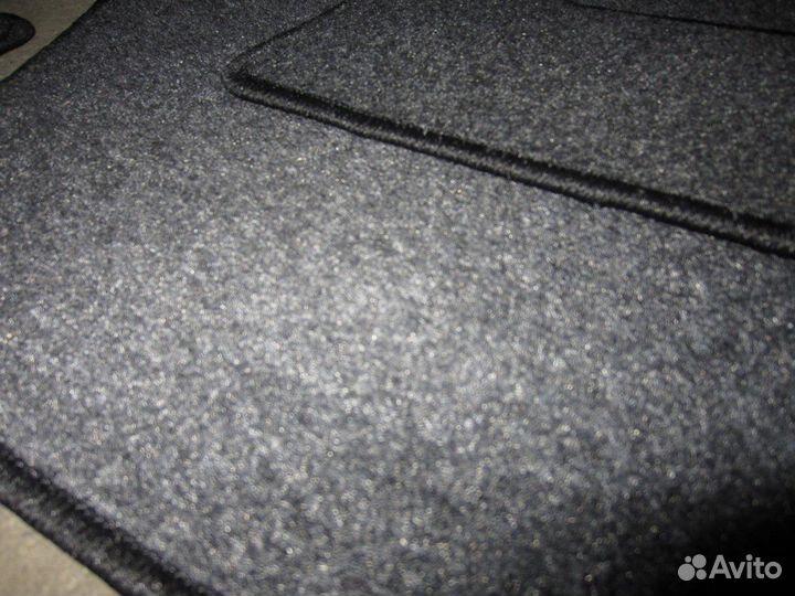 Коврики в салон Isuzu Elf (1993-2006)