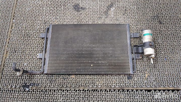 Радиатор кондиционера Audi TT, 2002