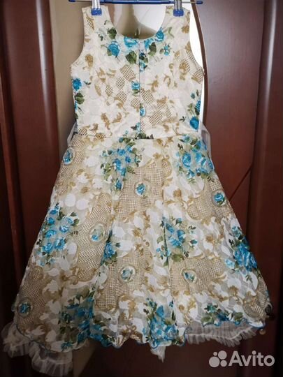 Праздничное платье для девочки 122