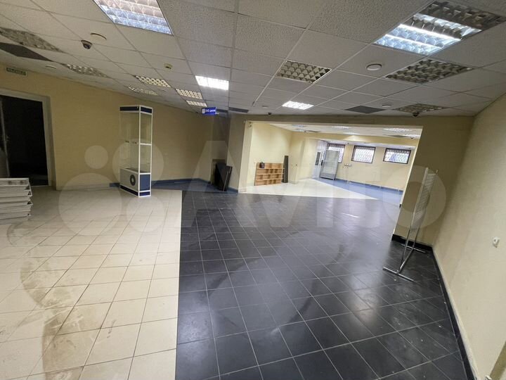 Торговая площадь, 117 м²