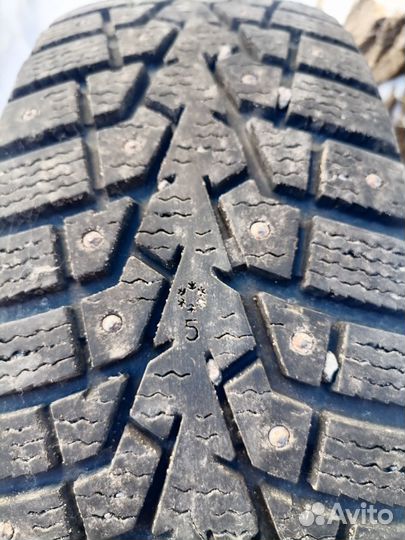 Maxxis ArcticTrekker NP3 185/60 R15