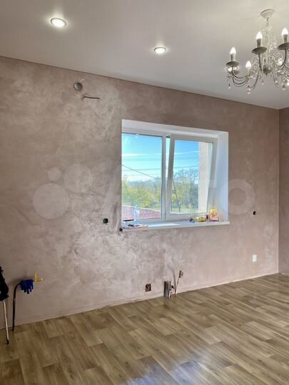 Дом 142 м² на участке 6,9 сот.