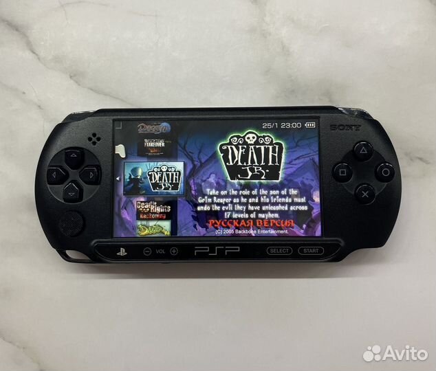 Sony PSP e 1008 прошитая + 130 игр