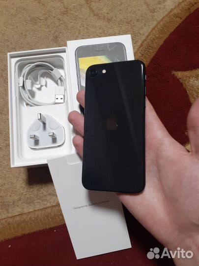 iPhone SE (2020), 64 ГБ
