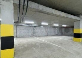 Машиноместо, 17 м²