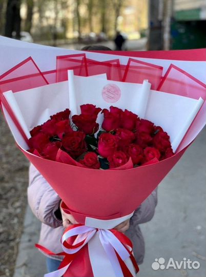 Большие букеты роз с доставкой