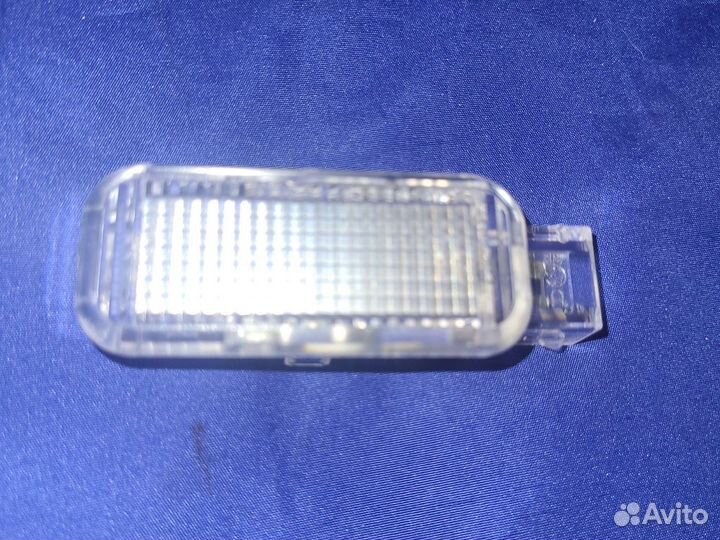 Плафон салонный Volkswagen Skoda