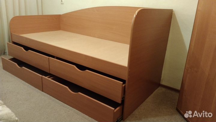 Кровать одноместная бу