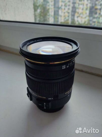 Sigma 17-50mm f/2.8 EX DC OS HSM Canon EF-S