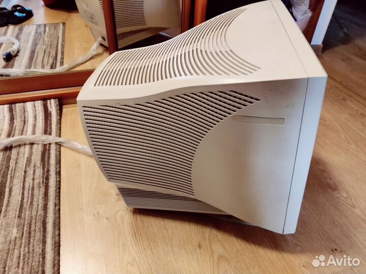 Монитор LG Flatron 775FT
