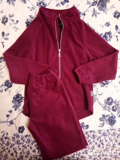 Флисовый костюм lassie р-р 122