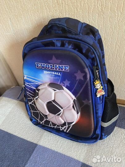 Школьный рюкзак