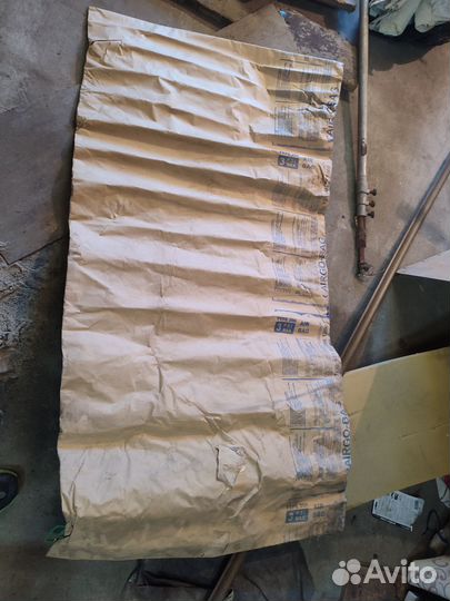 Палатка с матрасом бумажным надувным в комплекте