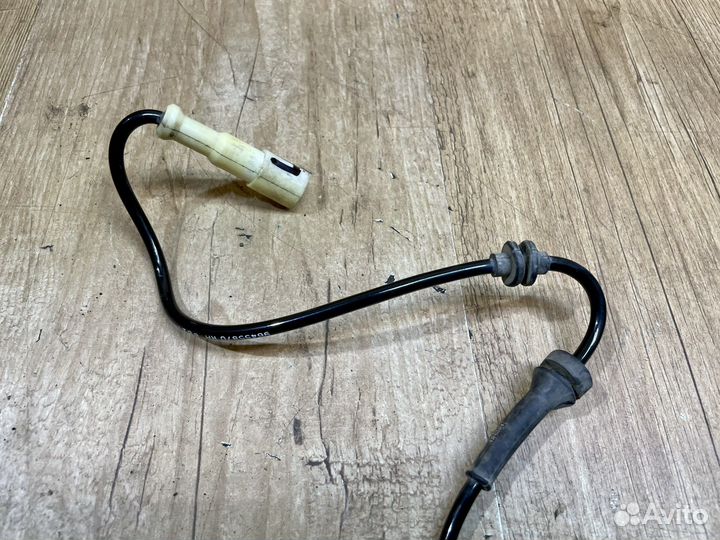 Датчик ABS передний правый Chevrolet Lacetti