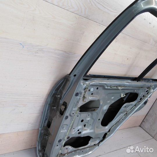 Дверь задняя правая Nissan Almera N16 хэтчбек